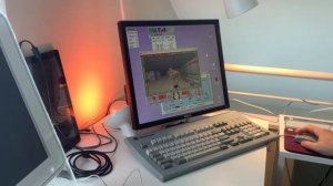 SGI Silicon Graphics Indy R4400, 200MHz with 24-bit XL Graphics