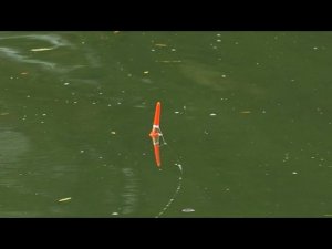 КАРАСЬ НА ПОПЛАВОЧНУЮ УДОЧКУ, РЫБАЛКА НА ДИКОМ ВОДОЁМЕ В ДОЖЬ