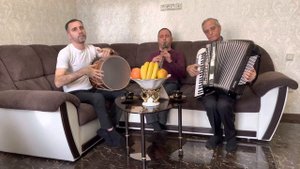 « Ов хмуме гинин » Вачаган Икиликян « Ով խմումե գինին »