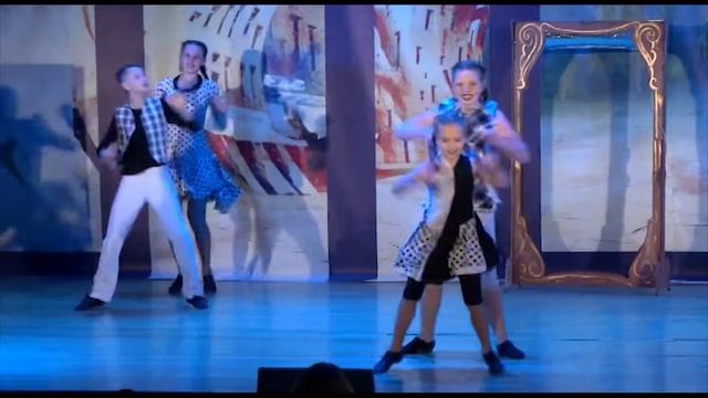 Танец Цирк - Ансамбль Кашалот смотреть онлайн