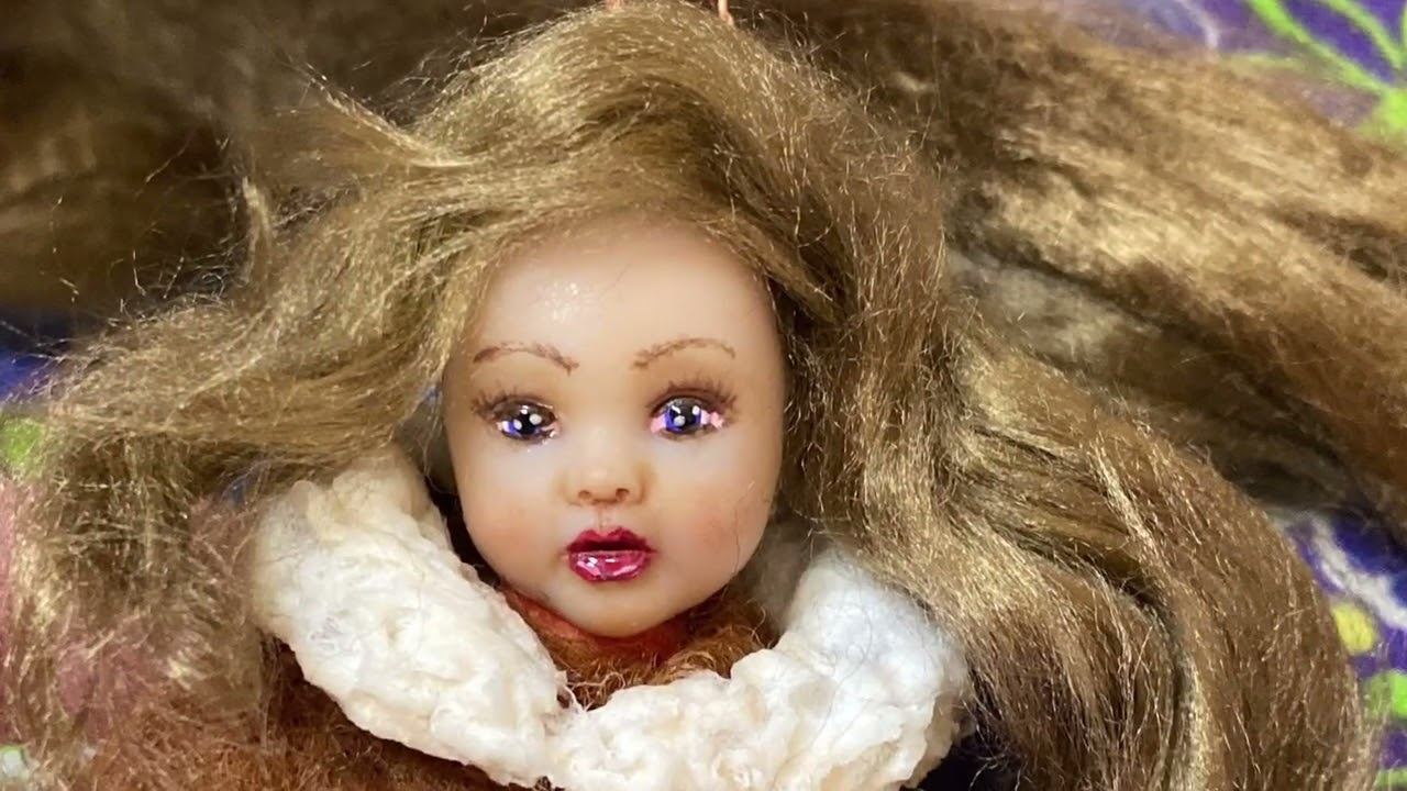 Ватная ёлочная игрушка . Новая девочка-скрипачка 8 июля 2023 г.