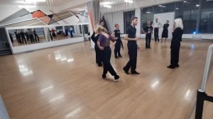17 декабря. Квик-степ. Танго. Репетиция, но не до конца (телефончик подкачал)