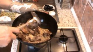 РЁБРЫШКИ с ЧЕРНОСЛИВОМ в КАЗАНЕ на ПЛИТЕ !  ENG SUB