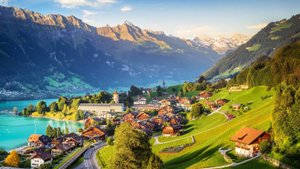 Бриенц, Швейцария пешеходная экскурсия 4K - самая красивая швейцарская деревня | #шариклайф