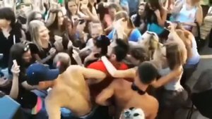 ЖЕСТЬ!!! Натан провалился под сцену.