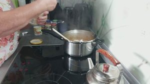 заготовки продолжаются острая паста чили