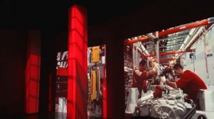 ОБЗОР ФЕРРАРИ ПАРКА В АБУ-ДАБИ | Залезла на знаменитую крышу Ferrari World