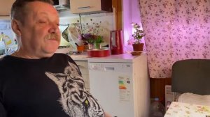 А тебе нравятся мужчины которые пахнут пельменями ? / Мне это надо ! 12 октября 2023 г.