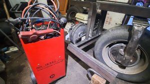 Зарядное устройство ПЗУ-1.6/8,0. РЕМОН переключателей.