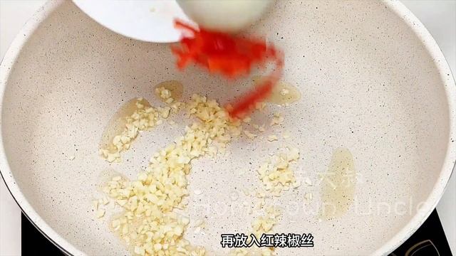 蚝油生菜/Oyster Sauce Lettuce 生菜不炒才好吃，2分钟做好, 教你清脆爽口不发黑的技巧