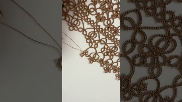 Зимние вечера за кружевоплетением
