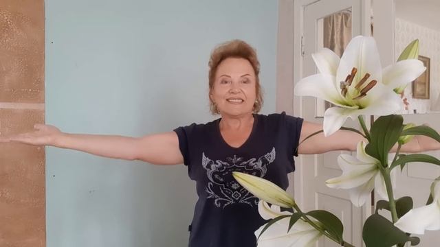 Как укрепить мышцы рук и подтянуть кожу в очень зрелом возрасте? Как я делаю это?