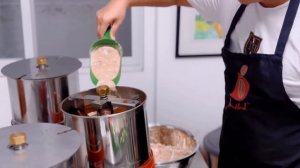 Супер простой рецепт молочного шоколада в составе - кокосовый сахар, кокосовое сухое молоко и какао