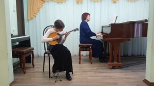 Русс. нар.песня "Играй, моя травушка", обр. А. Шалова; Е. Дербенко "Романс"