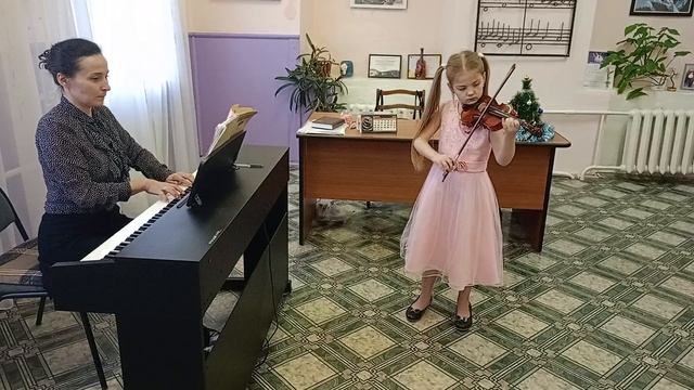 Кузнецова Таисия