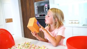 Марго и мама История про сюрпризы