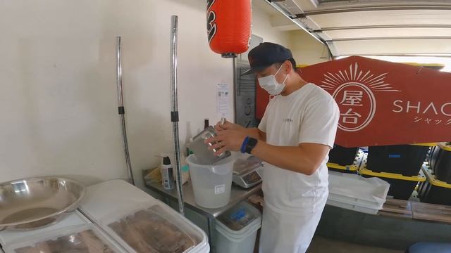 KEIZO SHIMAMOTO'S RAMEN R&D LAB IN HIS GARAGE?! | Myojo USA