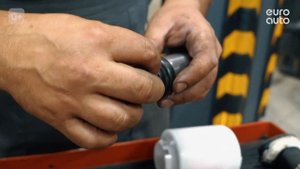 Меняем топливный фильтр на Hyundai Tucson