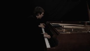 Шнитке - Сонатина для фортепиано в 4 руки, Андрей Романов - фортепиано