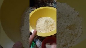 Приготовил фаринату из нутовой муки. Печь в духовке на горячую сковороду.   фаина. Faina fácil!