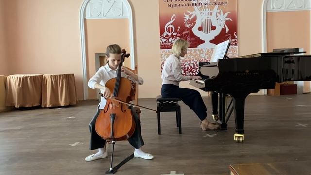 Максименко Алиса, 11л , Струнно-смычковые, О.Евлахов РОМАНС, 1-ый МОМК, Расщепляева Н.Б. смотреть онлайн