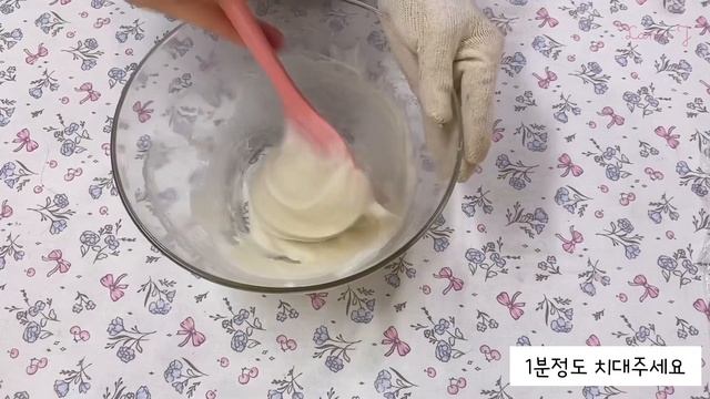 딸기찹쌀떡 만들기(딸기모찌) Strawberry rice cake recipe(Strawberry mochi) смотреть онлайн