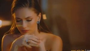 ЭЛЬЧИН САНГУ ПАЁТ  ( СЕРИАЛ ИСТОРИЯ ОДНОЙ ЛЮБВИ)