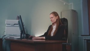 Информационный видеоматериал «Электронный документооборот между службой судебных приставов и судами»
