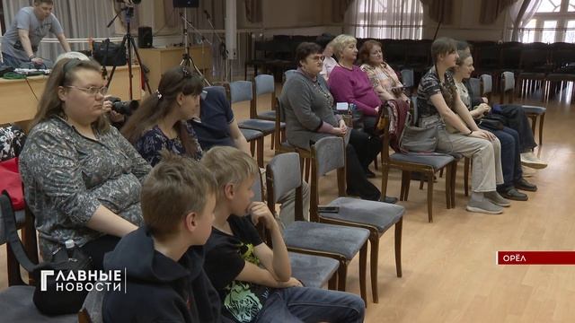 В орловской областной библиотеке презентовали книгу «Наследники воинской славы».