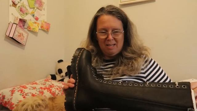 The MOST expensive boot purchase I have made... Dr Marten Bex Leather Boots. #drmartens #investment смотреть онлайн