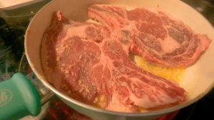 Steak Video Tutorial: HOW I COOK MY BEAUTIFUL RIBEYE STEAK!! #fitness #diet #steak #ribeyesteak#yum