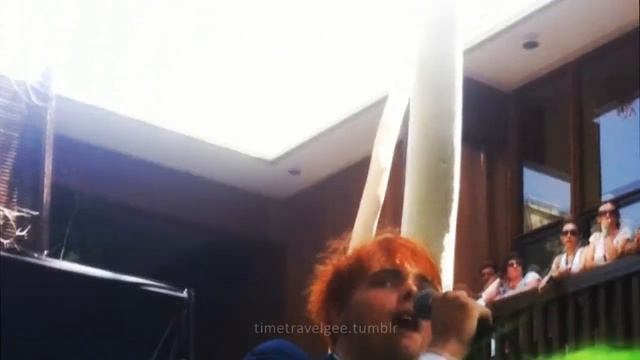 "ACTION CAT" - GERARD WAY - LIVE смотреть онлайн