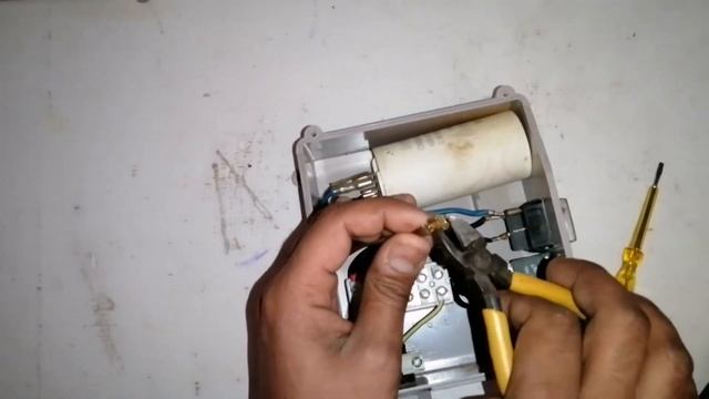submersible water pump control box problem | Urdu/hindi electric online смотреть онлайн