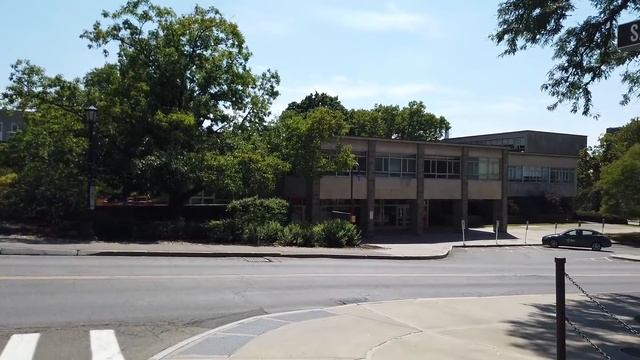 Престижный университет в нью-йоркской глуши: Итака и Корнелл.