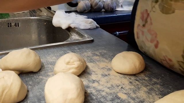 Круговерть с Любовью. Слоеные лепёшки или Катлама. смотреть онлайн