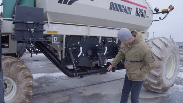 Техника агрохолдинга "Кургансемена". Часть 2: Bourgault 3320