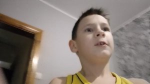 как научиться стоять на руках