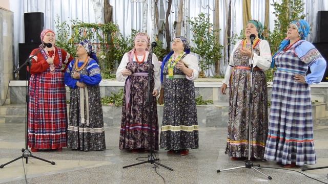 Вечер синий, синий – Рябинушка смотреть онлайн