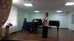 «Минувшие дни» Джером Керн. 
Константинова Каролина , 11 лет , первый год обучения .