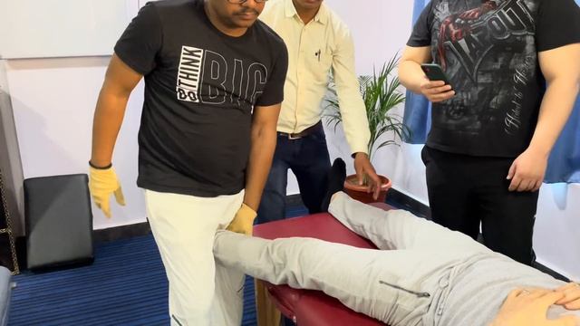 Chiropractic for Whole body alignment In india. By Dr.Rajneesh kant смотреть онлайн
