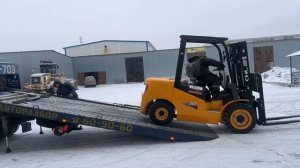 Продажа вилочного погрузчика CHL CPCD30