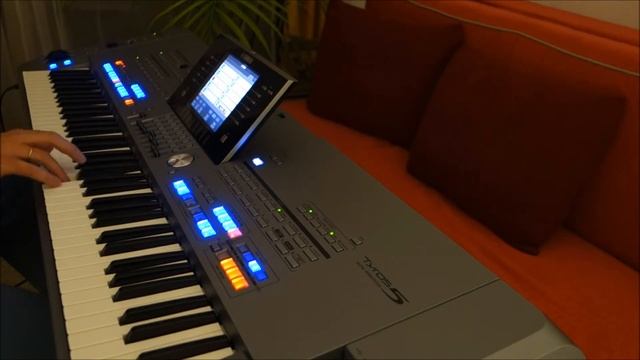 ''ЛЕСНОЙ ОЛЕНЬ''.  ЕВГЕНИЙ КРЫЛАТОВ.  (YAMAHA TYROS5)