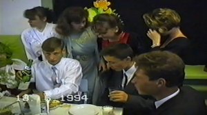 Выпускной 1994 часть 5. Застолье в разгаре. Танцы веселеют.