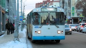 Троллейбус Екатеринбурга ЗиУ-682Г-016 (012) борт. №486 маршрут №3 на остановке "Театр Волхонка"