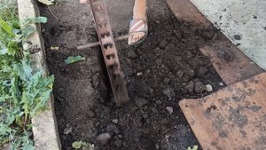 Самодельный копатель траншеи....