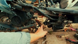 СОСУ ЭМОЦИИ ИЗ МУСОРА ИЛИ УТИЛИЗАТОР ЕЩЕ ТОТ АЛЮМИНИЕВЫЙ БАНКИР