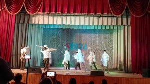 Танец "За тихой рекою".