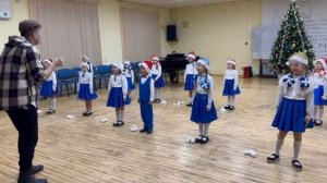 "Let it snow" (снег идет) исп хоровой коллектив ДоМиСолька