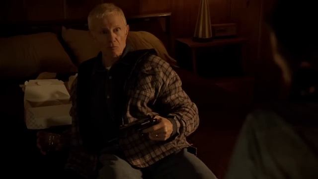 Motel shootout scene (Justified) смотреть онлайн