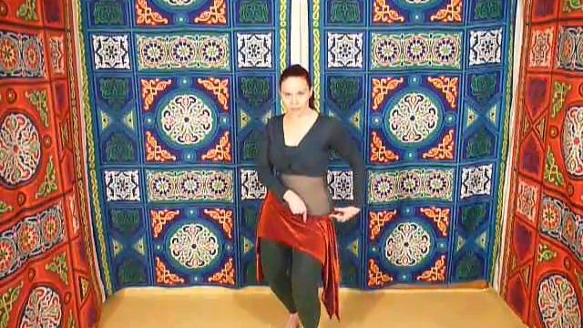 Belynda Azhaar - How To "Hagalla" 3/4 Shimmy - Online Belly Dance Lesson